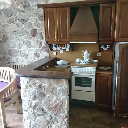 Το Πετρινο Villa Agia Marina Mikrolimanou Exterior photo