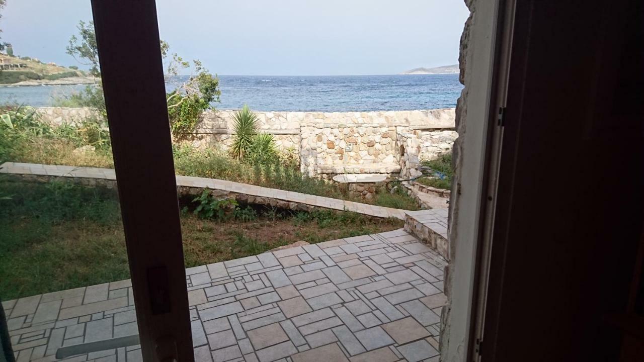 Holiday home το πετρινο Agia Marina Mikrolimanou